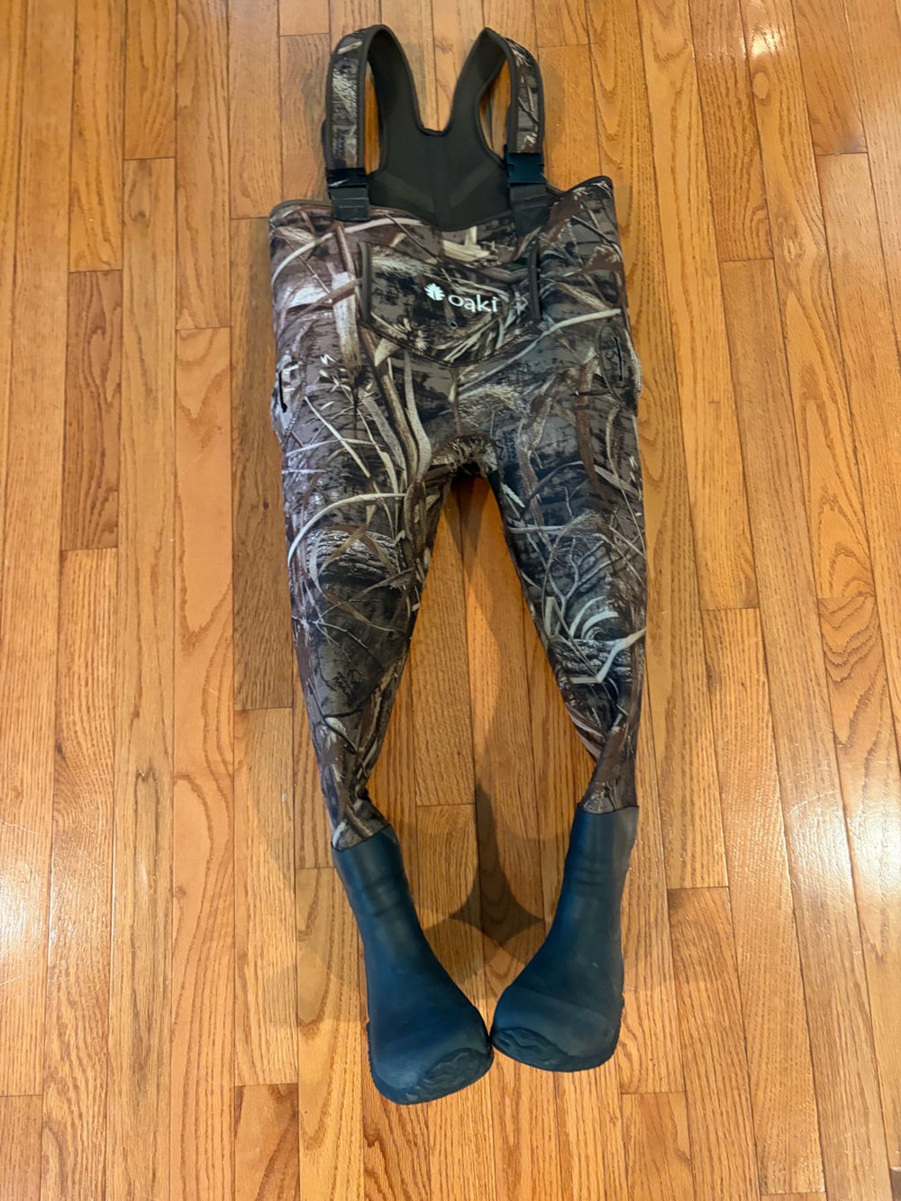 Oaki Kis’s Camouflage Bib Waders